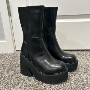 Platform boots